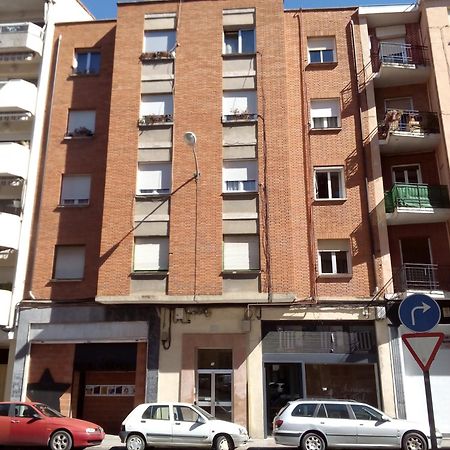 Calle Lardero Apartamento Logroño Dış mekan fotoğraf