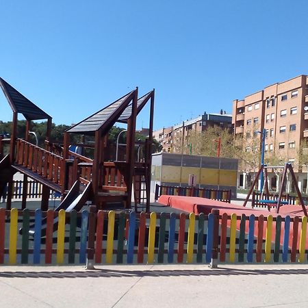 Calle Lardero Apartamento Logroño Dış mekan fotoğraf